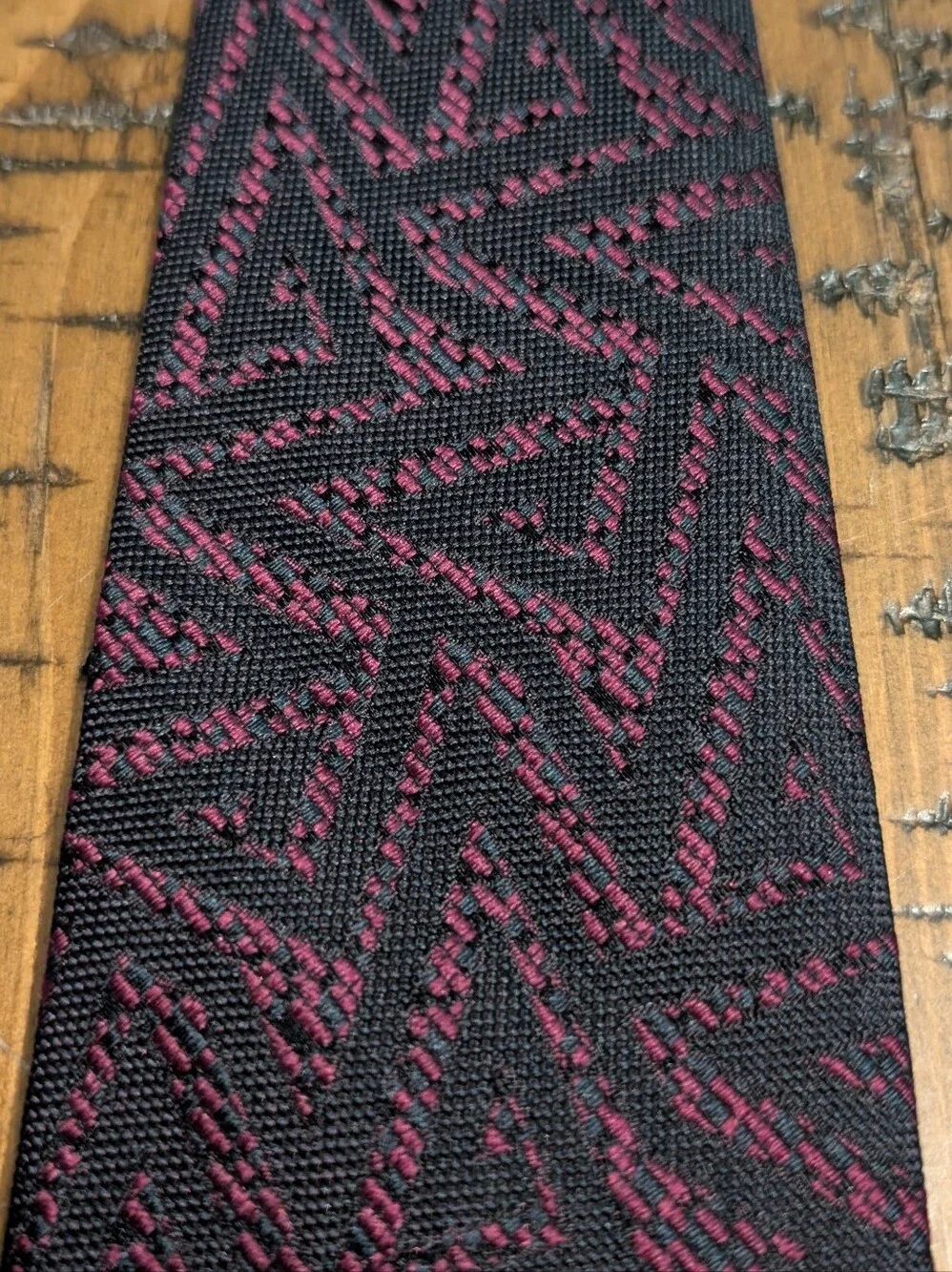 VTG- Valentino 100% Silk Geometric Abstract Tie